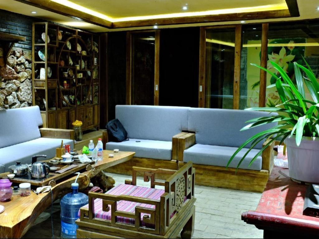 Lijiang Baisha Holiday Resort エクステリア 写真