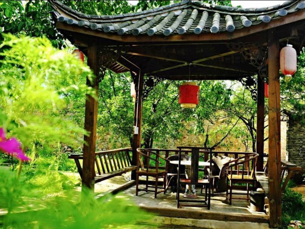 Lijiang Baisha Holiday Resort エクステリア 写真