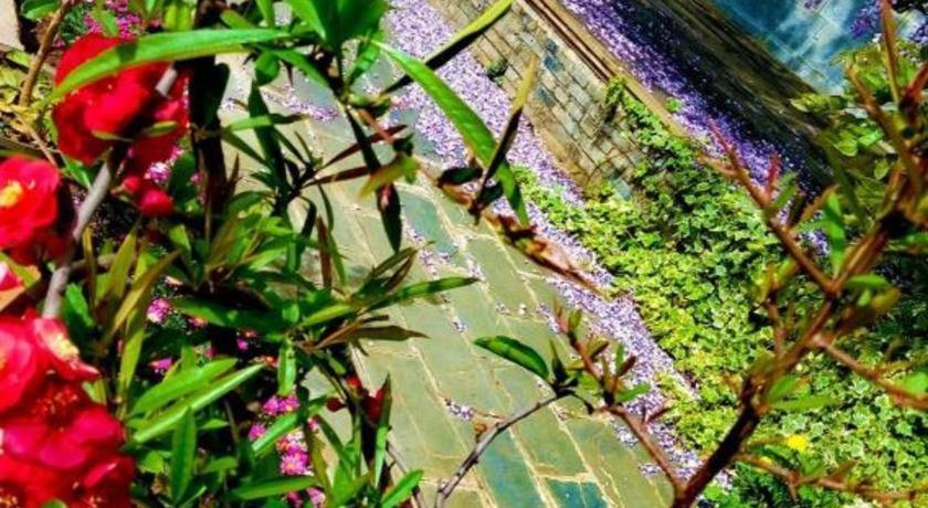 Lijiang Baisha Holiday Resort エクステリア 写真