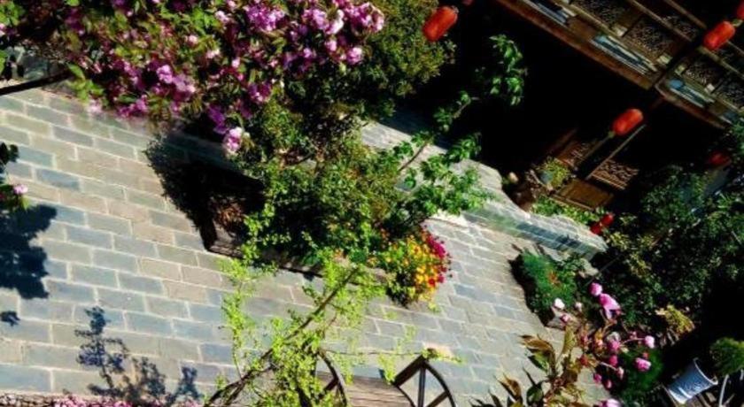 Lijiang Baisha Holiday Resort エクステリア 写真