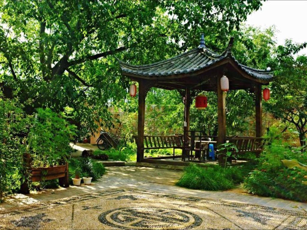 Lijiang Baisha Holiday Resort エクステリア 写真