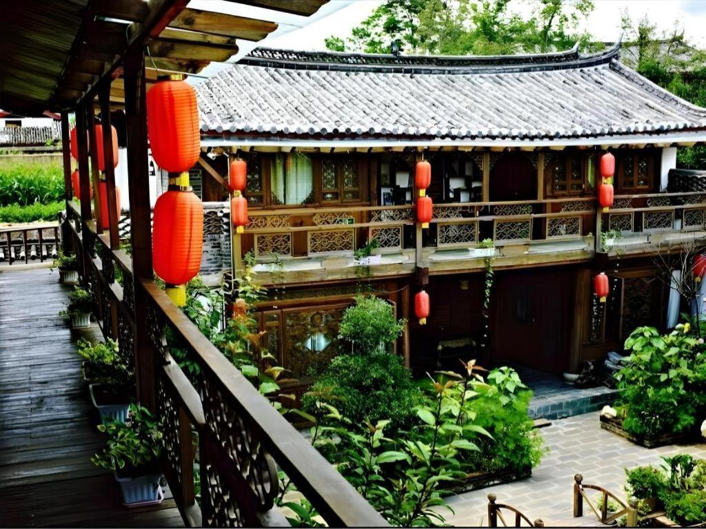 Lijiang Baisha Holiday Resort エクステリア 写真