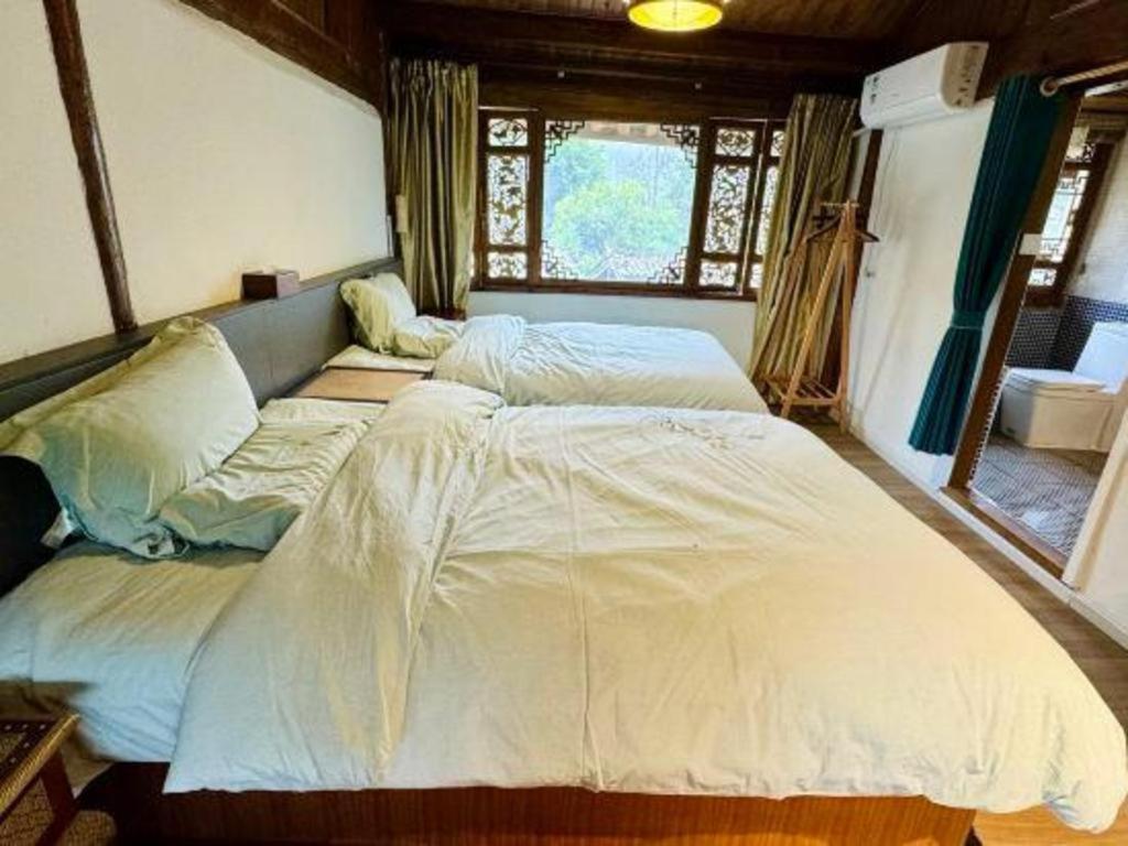 Lijiang Baisha Holiday Resort エクステリア 写真