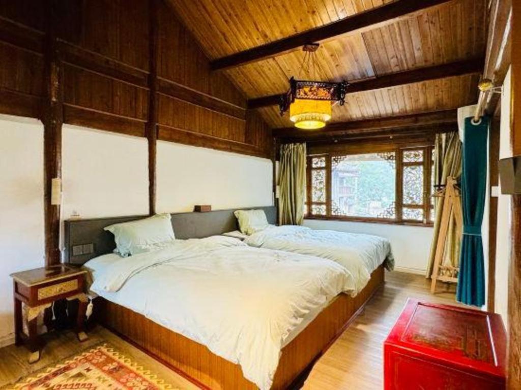 Lijiang Baisha Holiday Resort エクステリア 写真