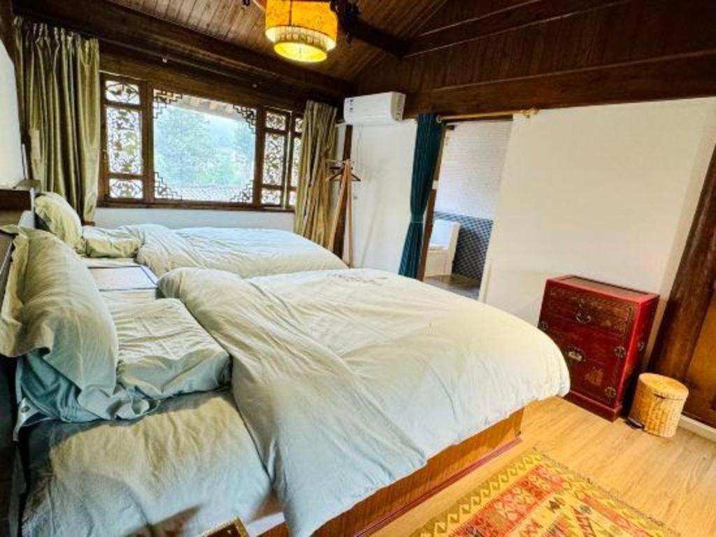 Lijiang Baisha Holiday Resort エクステリア 写真