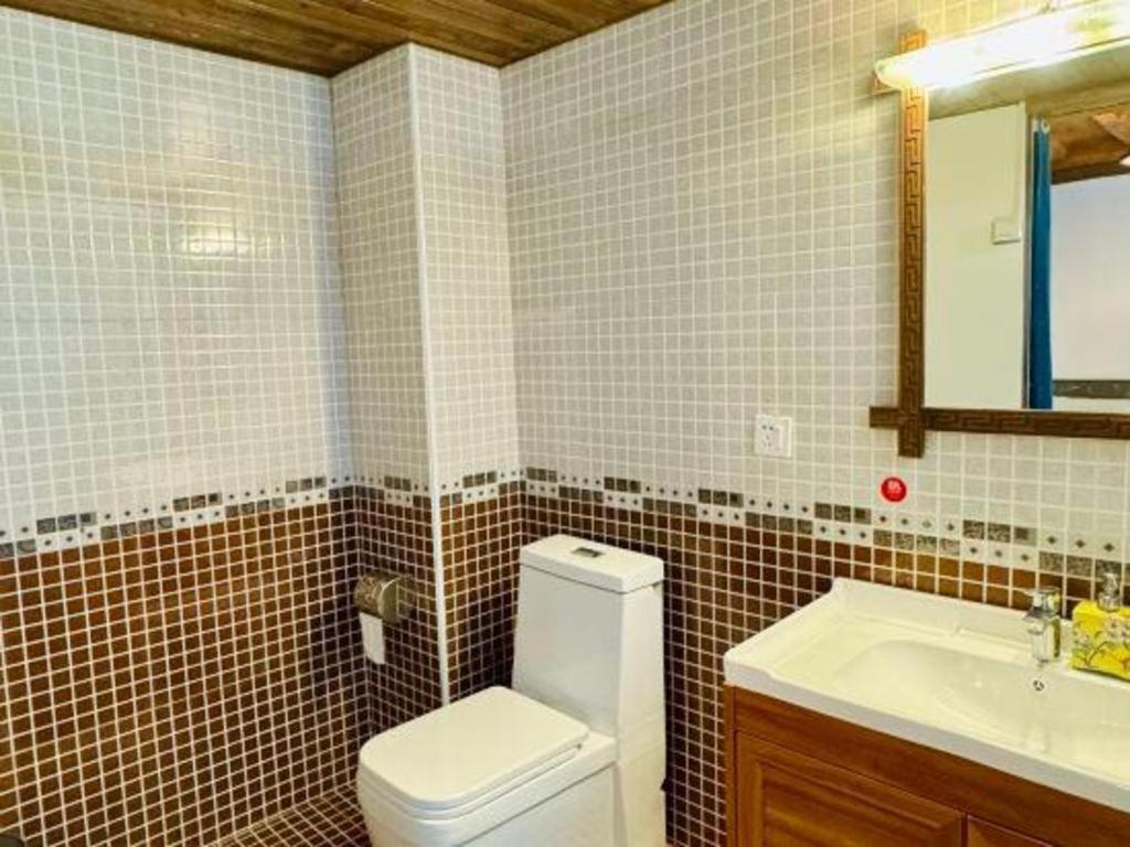 Lijiang Baisha Holiday Resort エクステリア 写真