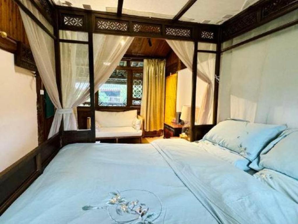 Lijiang Baisha Holiday Resort エクステリア 写真