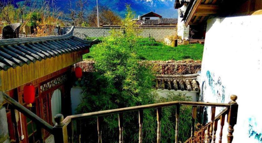 Lijiang Baisha Holiday Resort エクステリア 写真